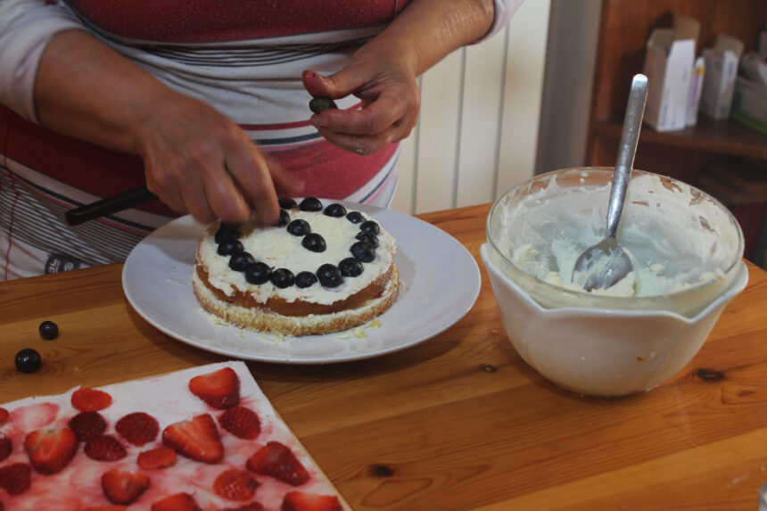 Zuccotto alla frutta e crema ganache