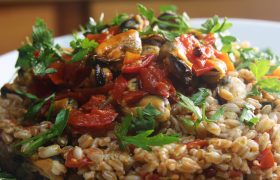 Farro perlato con le cozze