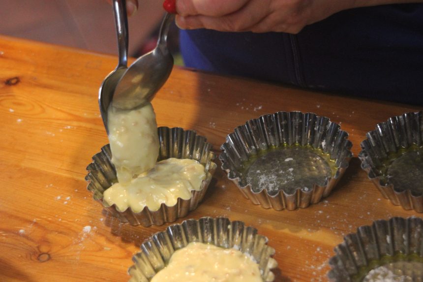 Tortini con ananas e yogurt