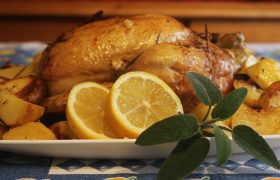 Pollo al limone e patatine novelle